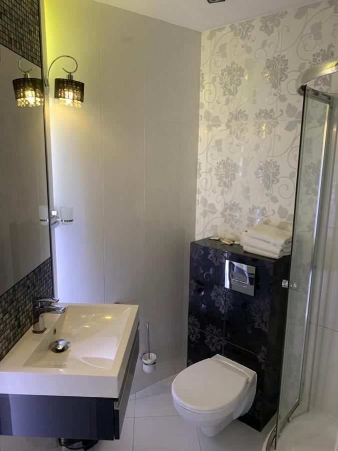 Diament I Brylant Hotel Rawicz Kültér fotó