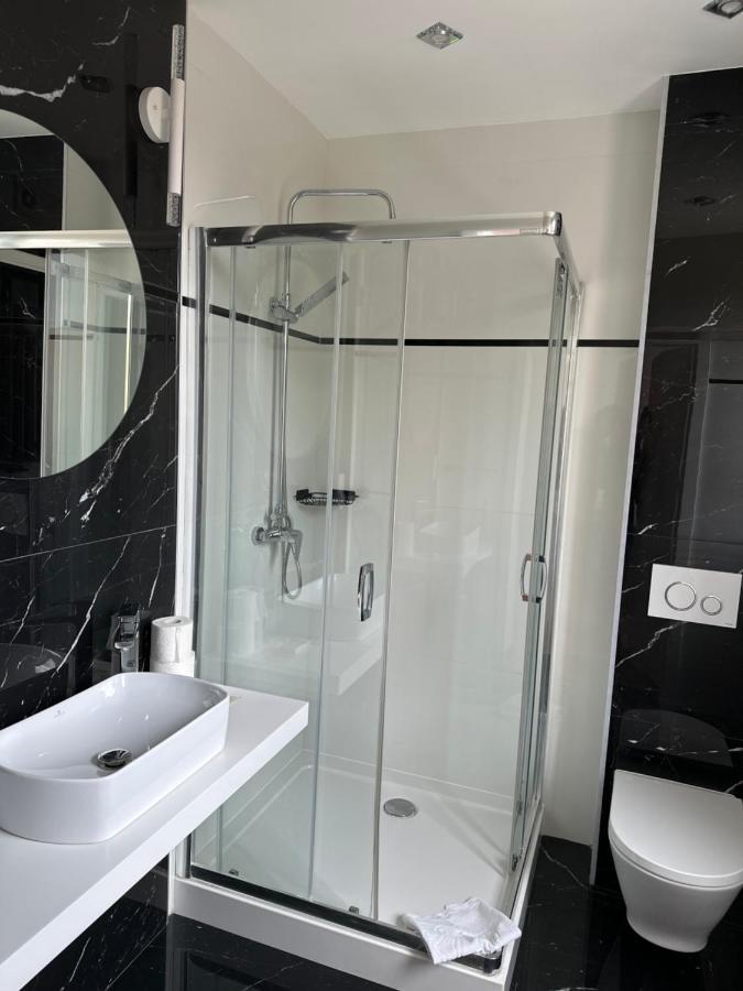 Diament I Brylant Hotel Rawicz Kültér fotó