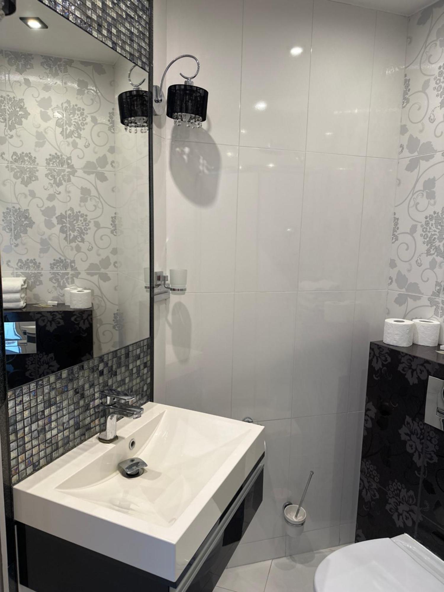 Diament I Brylant Hotel Rawicz Kültér fotó