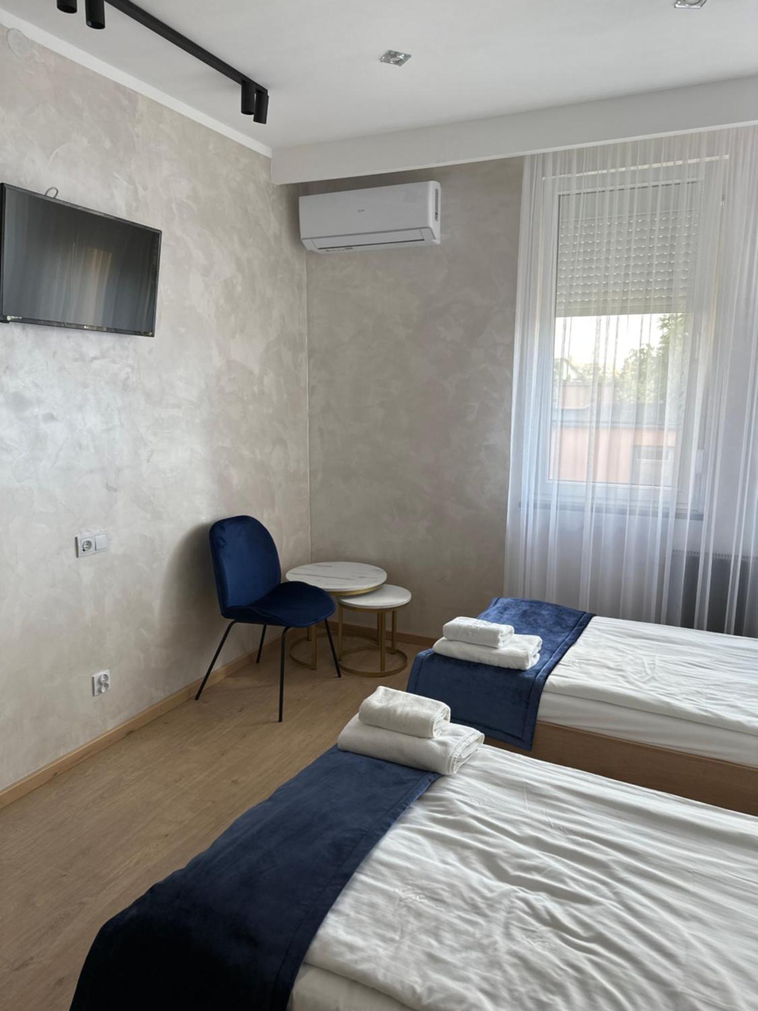 Diament I Brylant Hotel Rawicz Kültér fotó