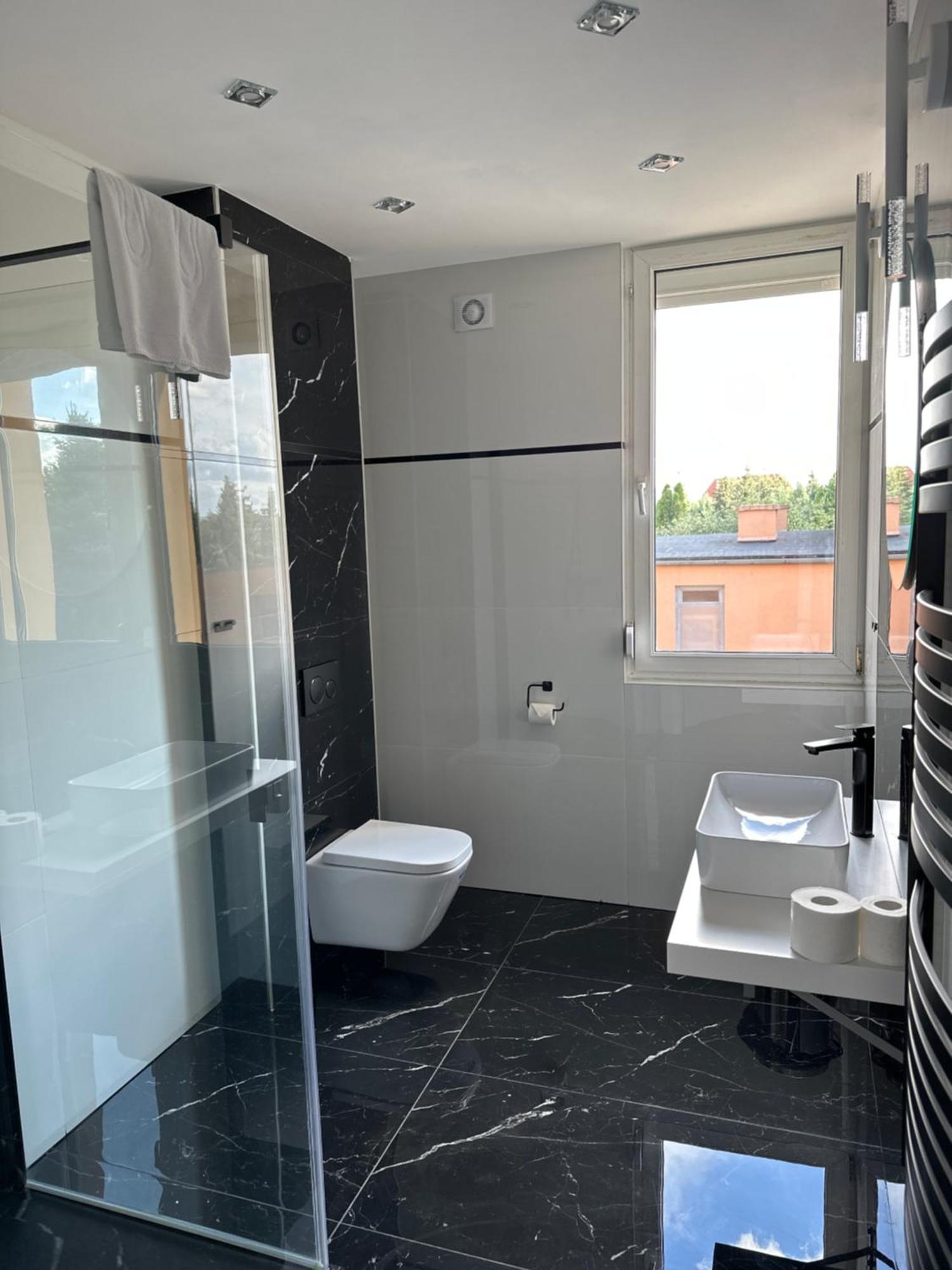 Diament I Brylant Hotel Rawicz Kültér fotó